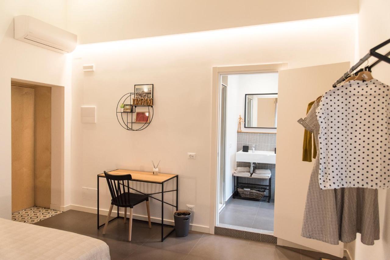 Hinc Domus - Residenza Da Qui New *
