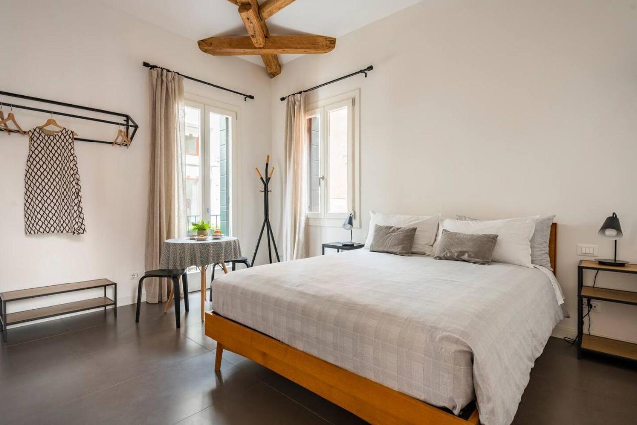 Hinc Domus - Residenza Da Qui New * Venezia